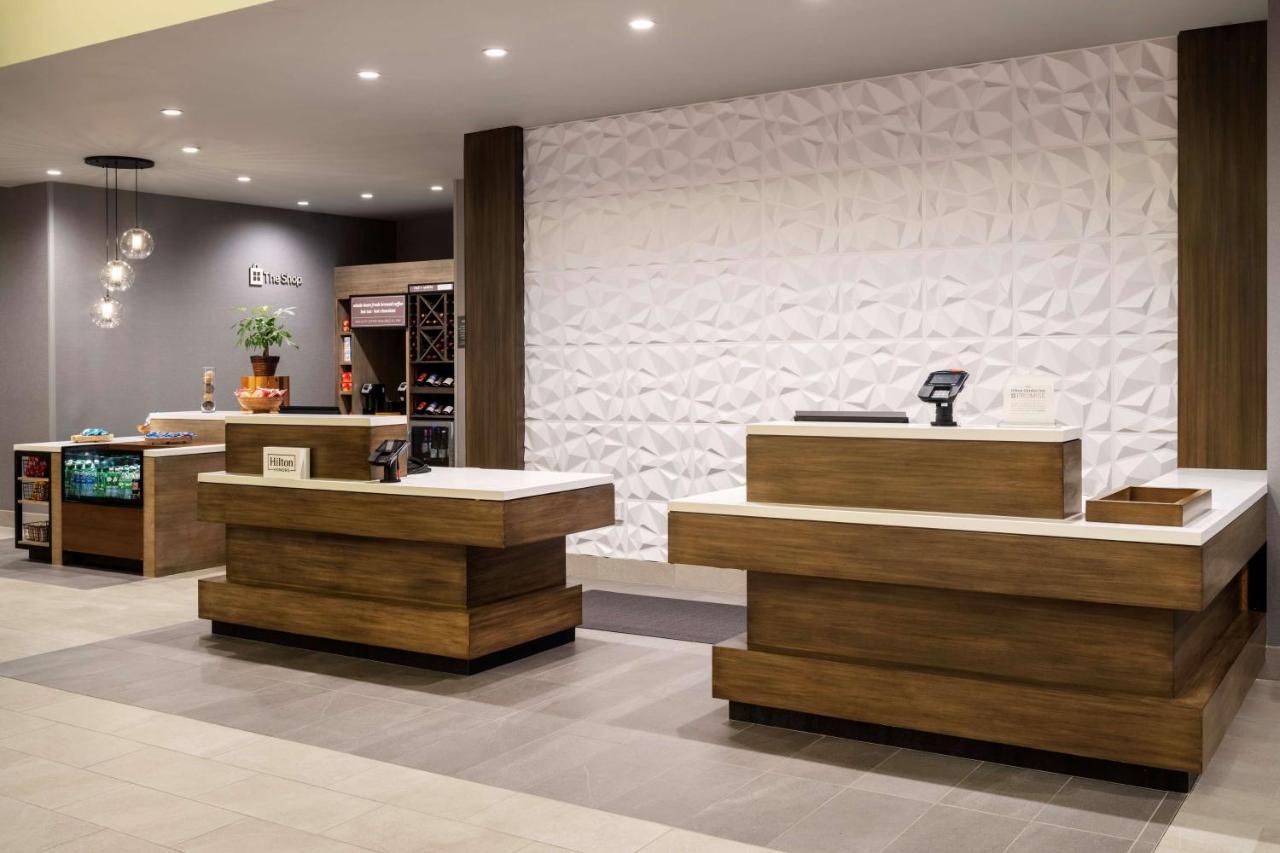 Hilton Garden Inn Pomona, Ca Екстер'єр фото