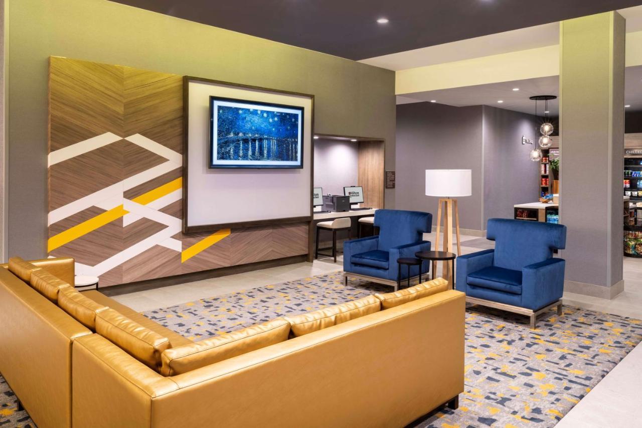 Hilton Garden Inn Pomona, Ca Екстер'єр фото