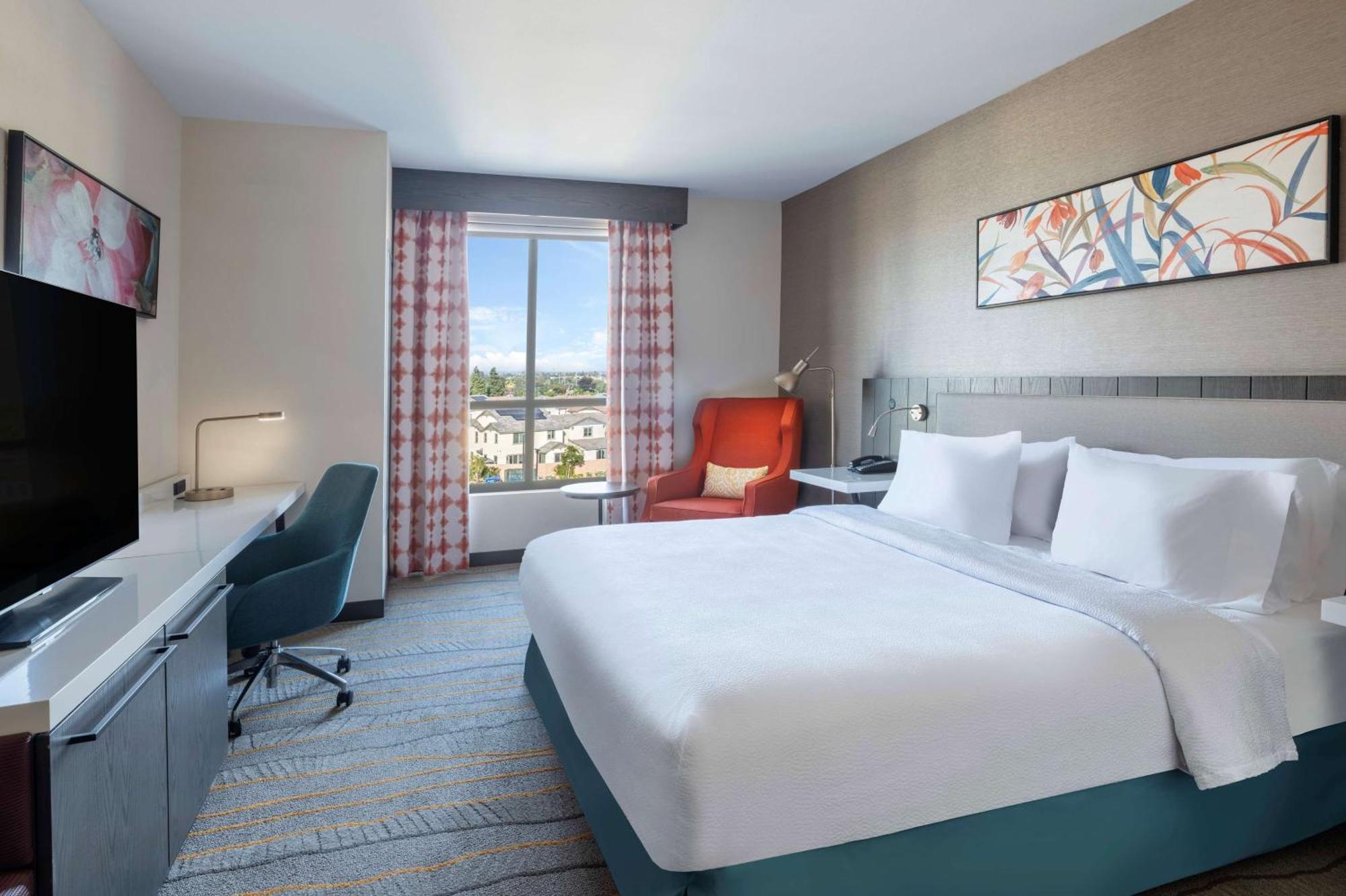 Hilton Garden Inn Pomona, Ca Екстер'єр фото