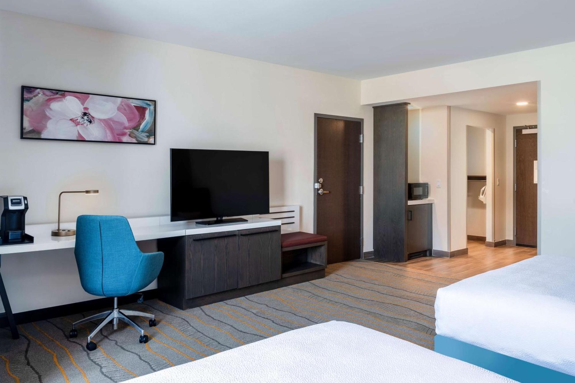 Hilton Garden Inn Pomona, Ca Екстер'єр фото